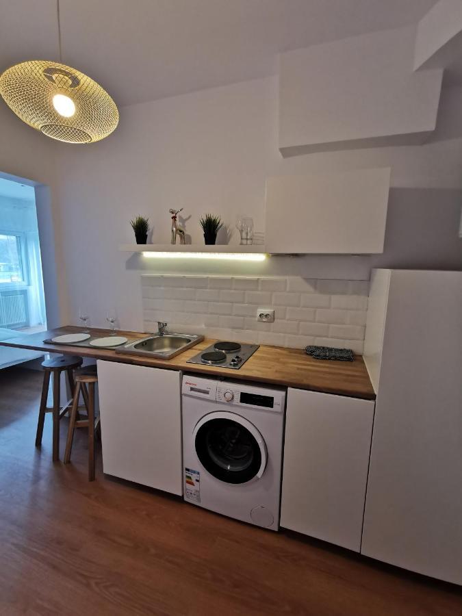 On The River Ultra Central Suites 부쿠레슈티 외부 사진