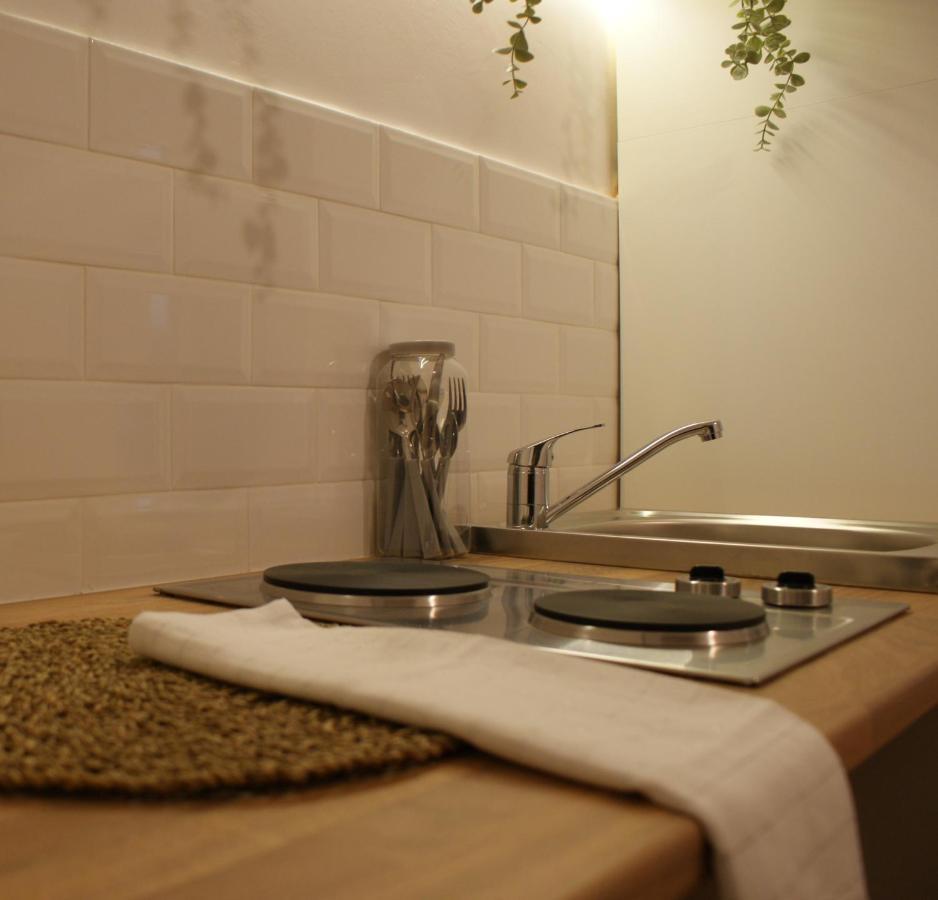 On The River Ultra Central Suites 부쿠레슈티 외부 사진